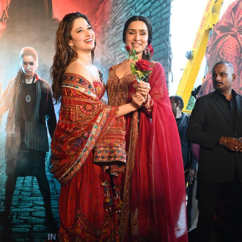 साथ नजर आईं तमन्ना भाटिया और श्रद्धा कपूर