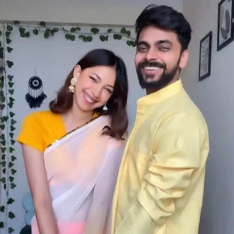 जोड़ी की नजर उतारते नहीं थकते फैंस