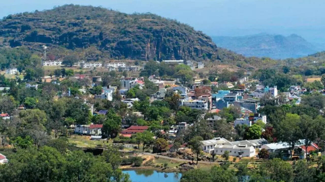 हनीमून के लिए भी बेस्ट है पचमढ़ी