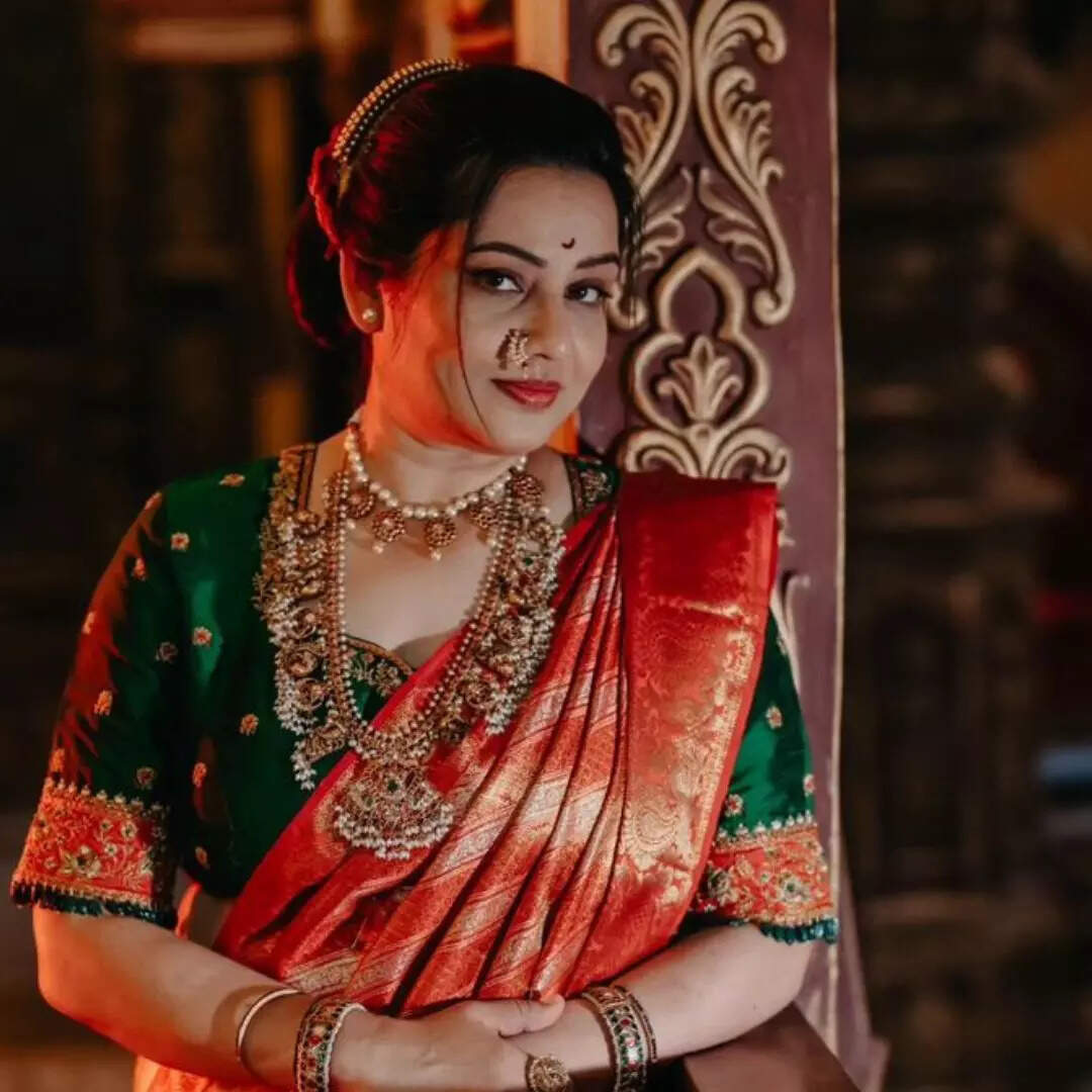 करती हैं मॉडलिंग