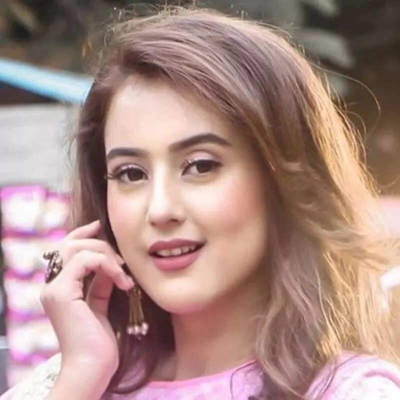 रिया शर्मा Rhea Sharma