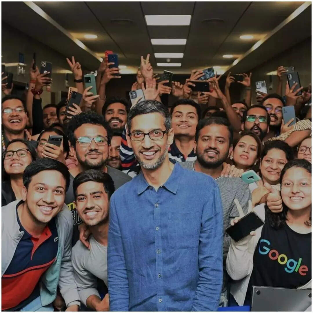 आईआईटी खड़गपुर से ली डिग्री