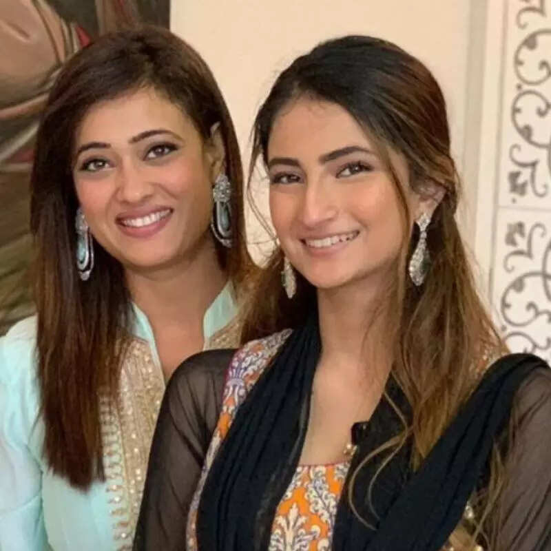 Shweta Tiwari ने पलक की डेटिंग खबरों पर तोड़ी चुप्पी