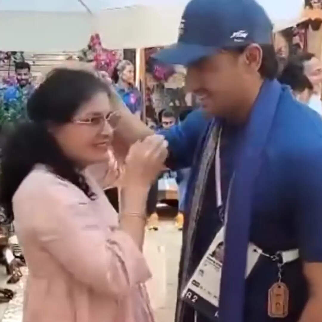 नीरज को बेटे जैसा मानती हैं मनु की मां