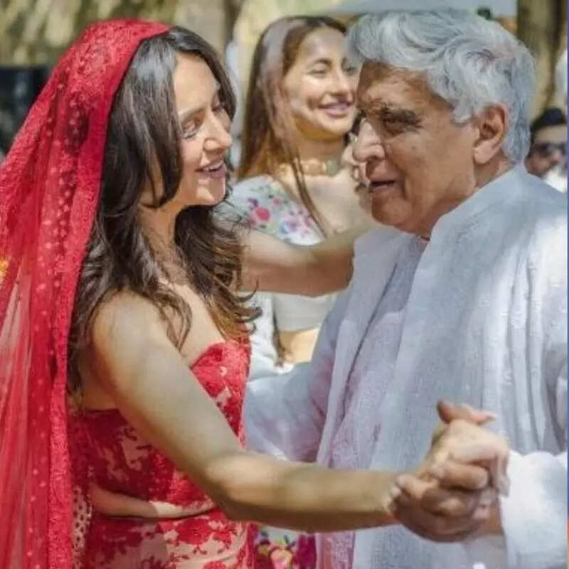 जावेद अख्तर (Javed Akhtar)