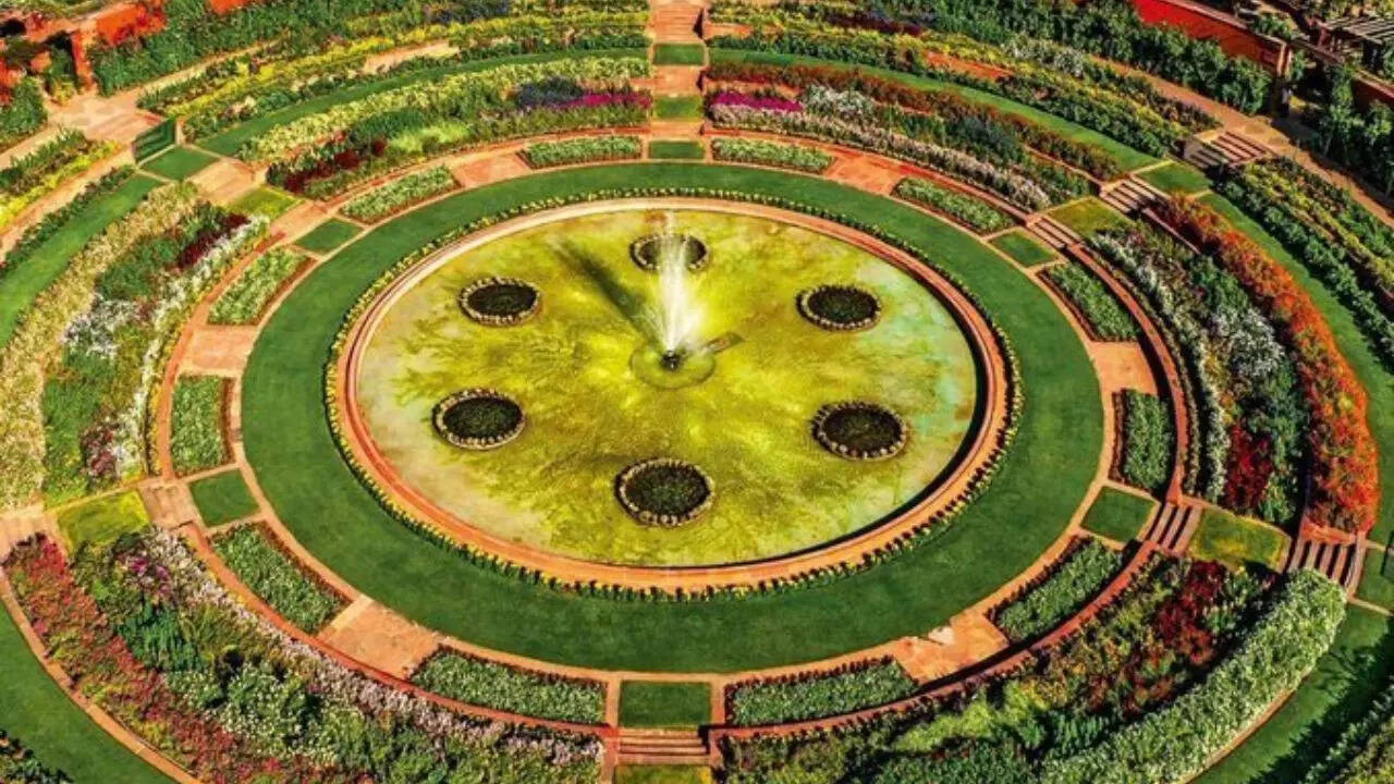 साल में 2 बार खुलेगा अमृत उद्यान