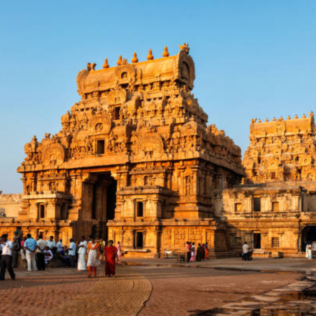 बिना मूर्ति वाला है ये मंदिर