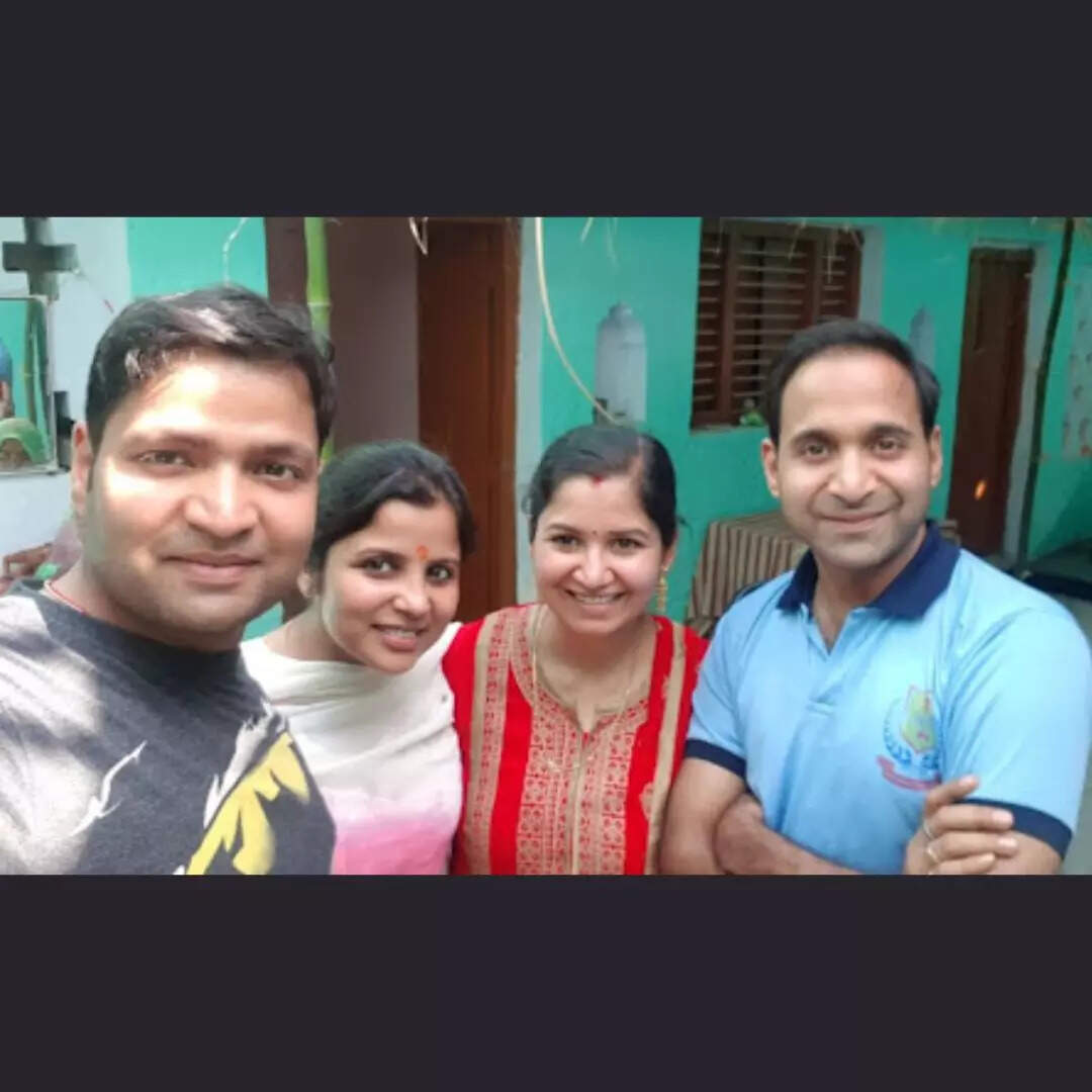 योगेश और माधवी