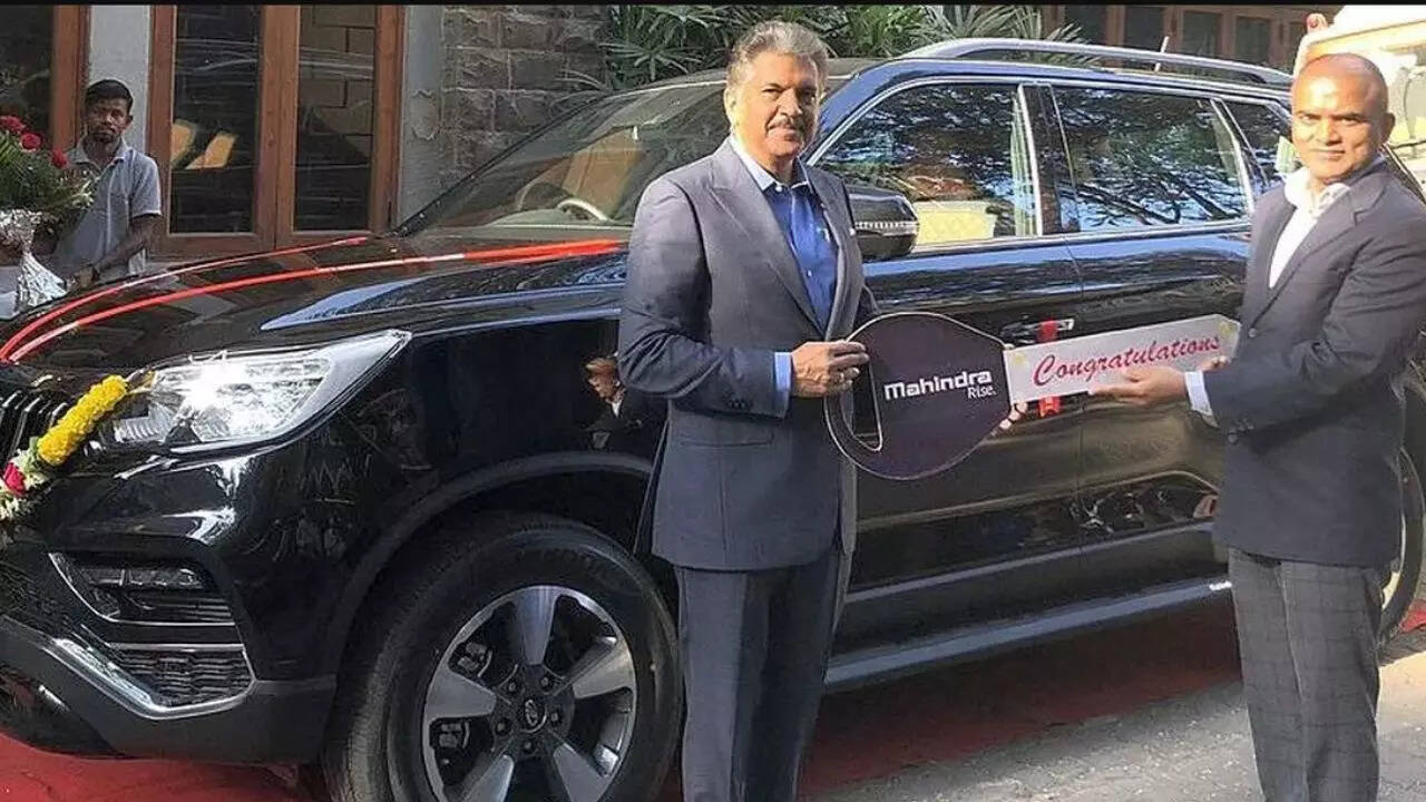 ​आनंद महिंद्रा​