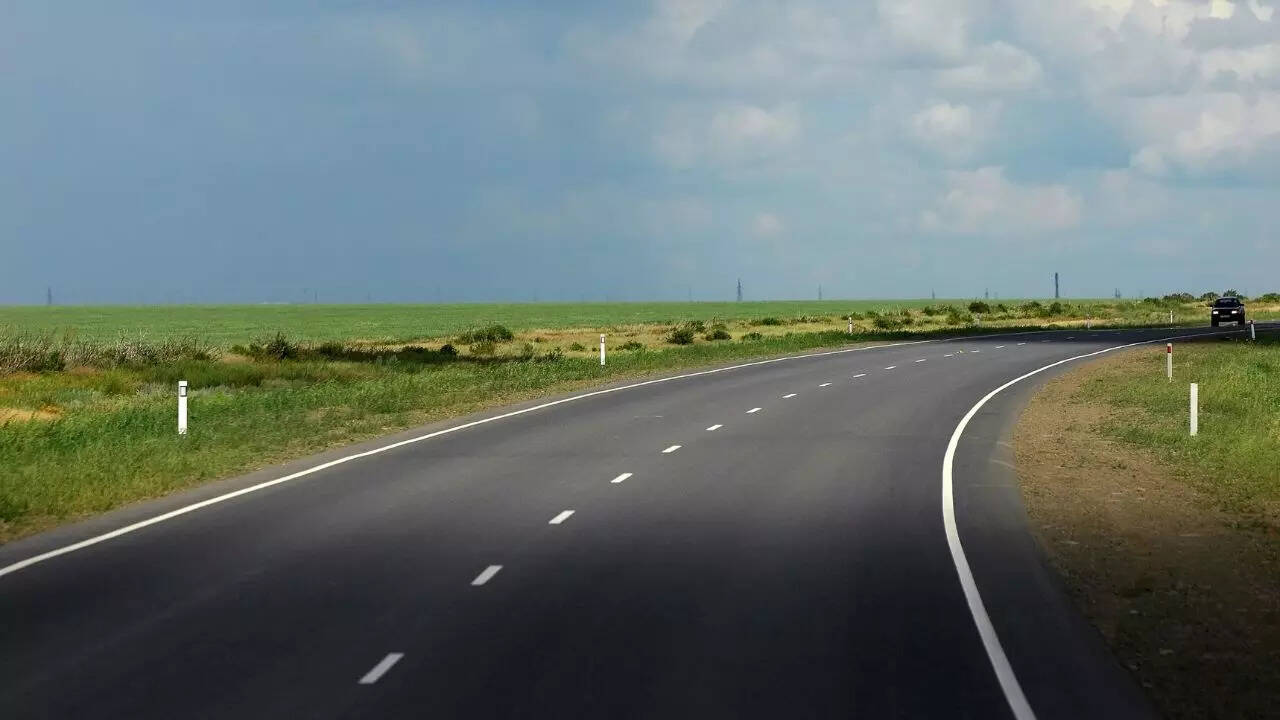 कहां से कहां तक है NH 548