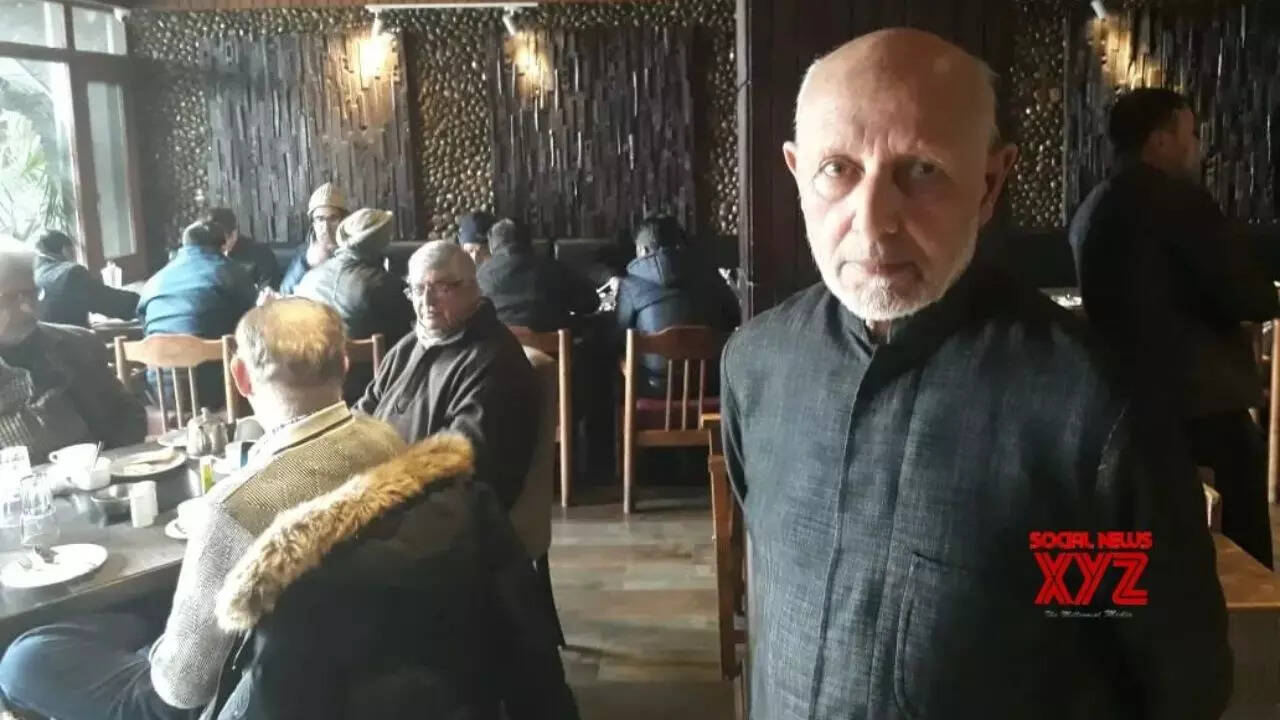 ​राजनेताओं के लिए मीटिंग सेंटर​