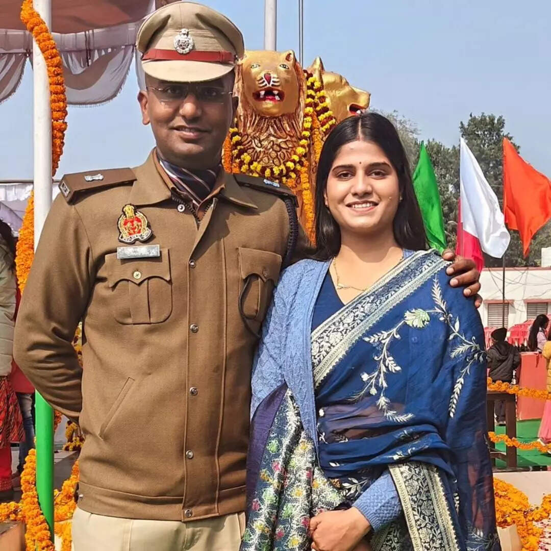 शानदार रैंक से पास