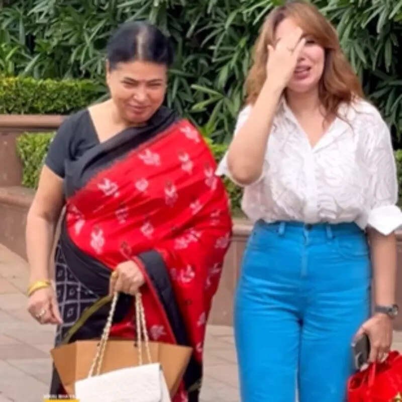 जेठालाल से चिढ़ती हैं बबीता जी