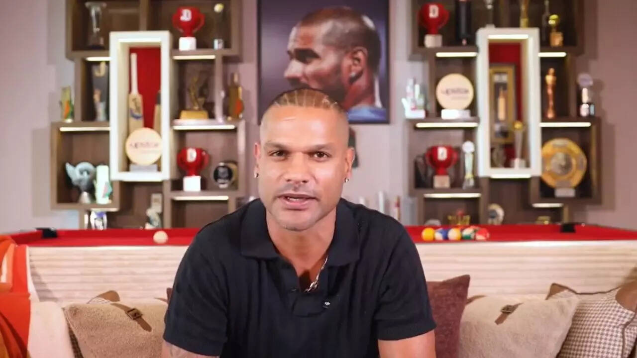 फैंस के लिए इमोशनल वीडियो किया शेयर 