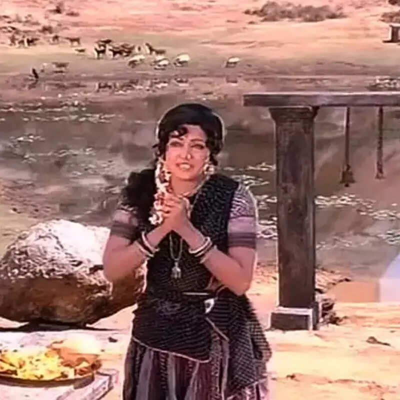 हेमा मालिनी