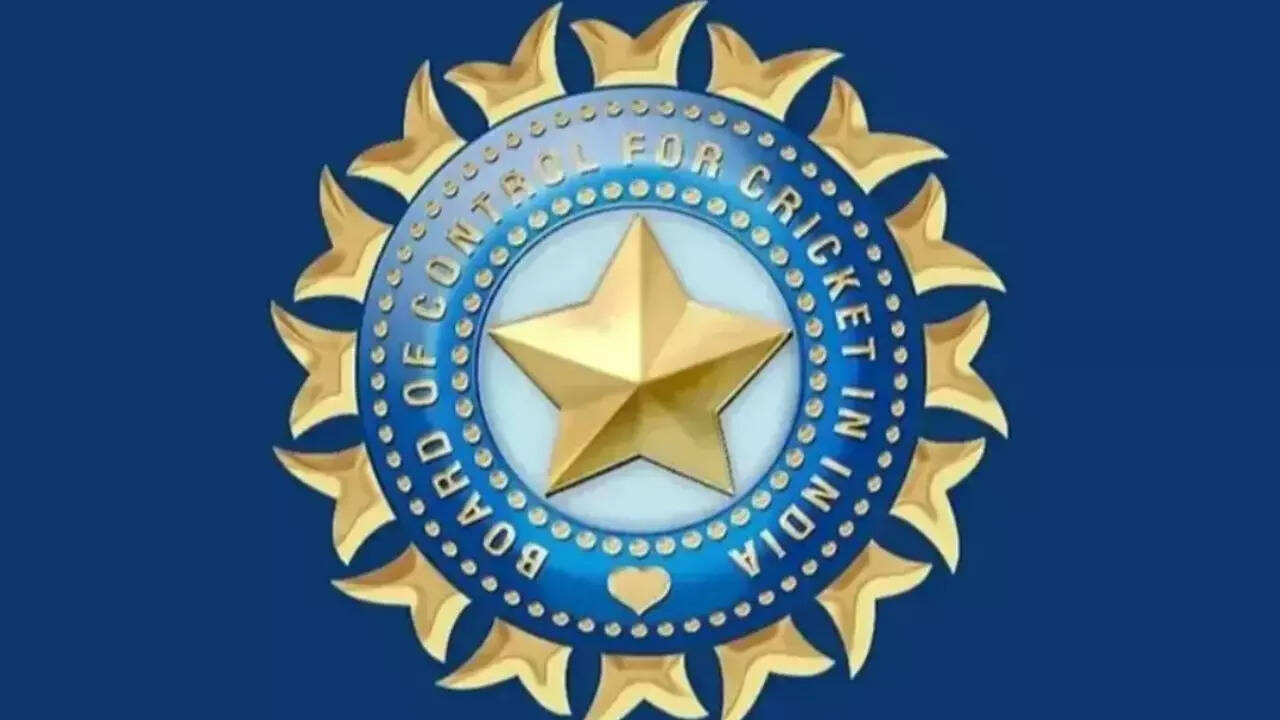 यूएई शिफ्ट हो सकता है टूर्नामेंट