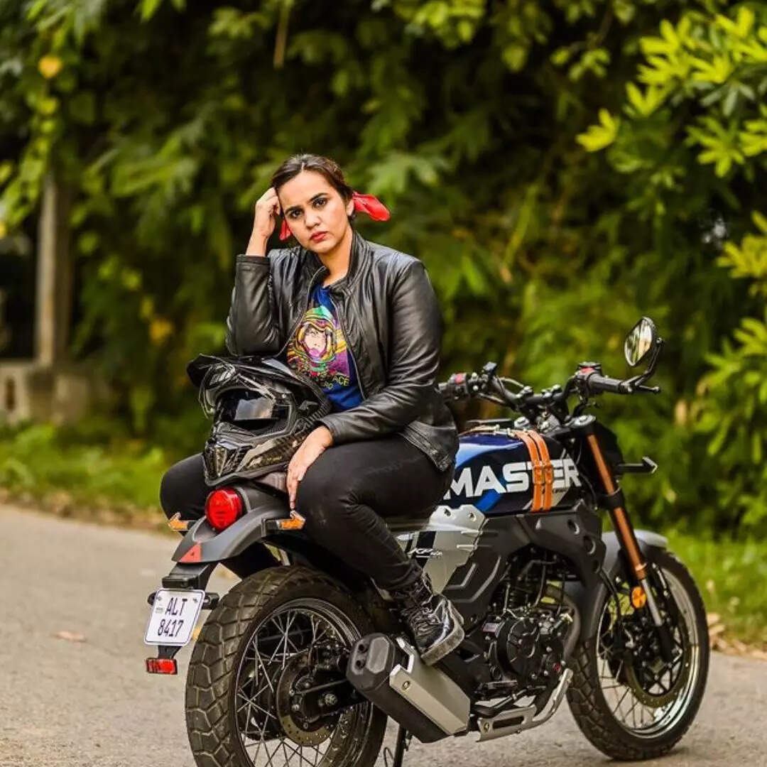 Riding Since Age Of 12 Meet First Female Rider Of Pakistan