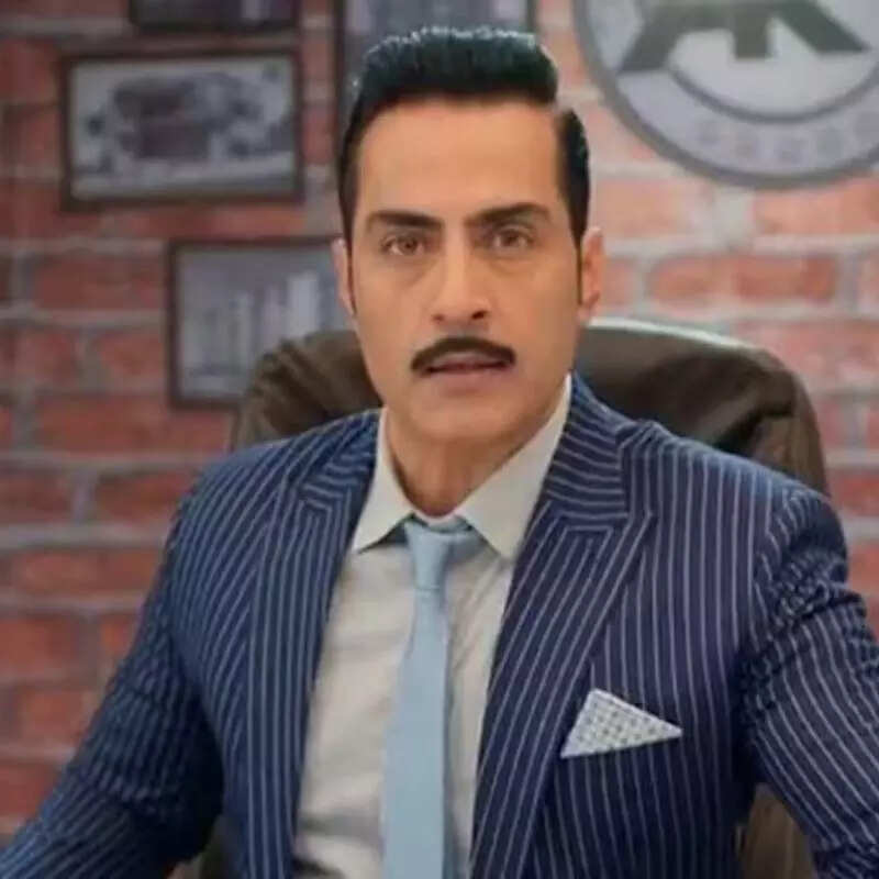 सुधांशु पांडे (Sudhanshu Pandey)