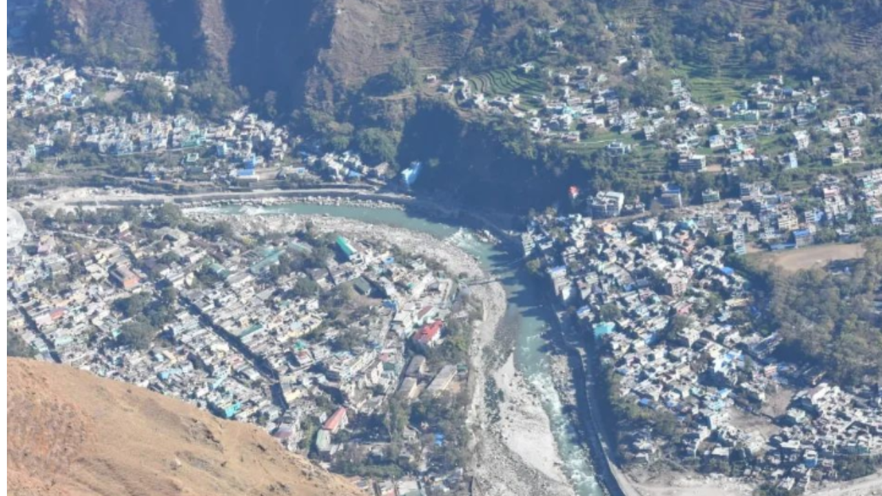 तीन पत्थर वाले चूल्हे