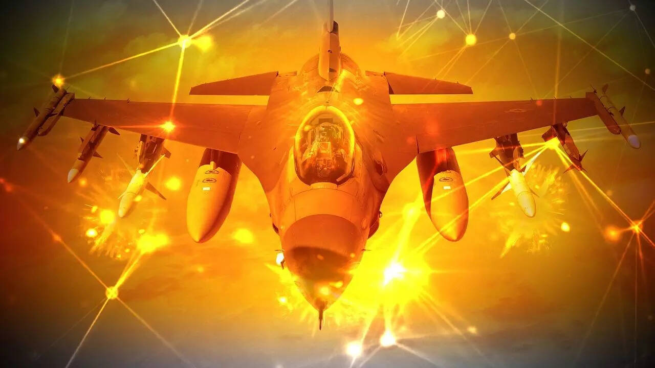 कितना खतरनाक है F-16