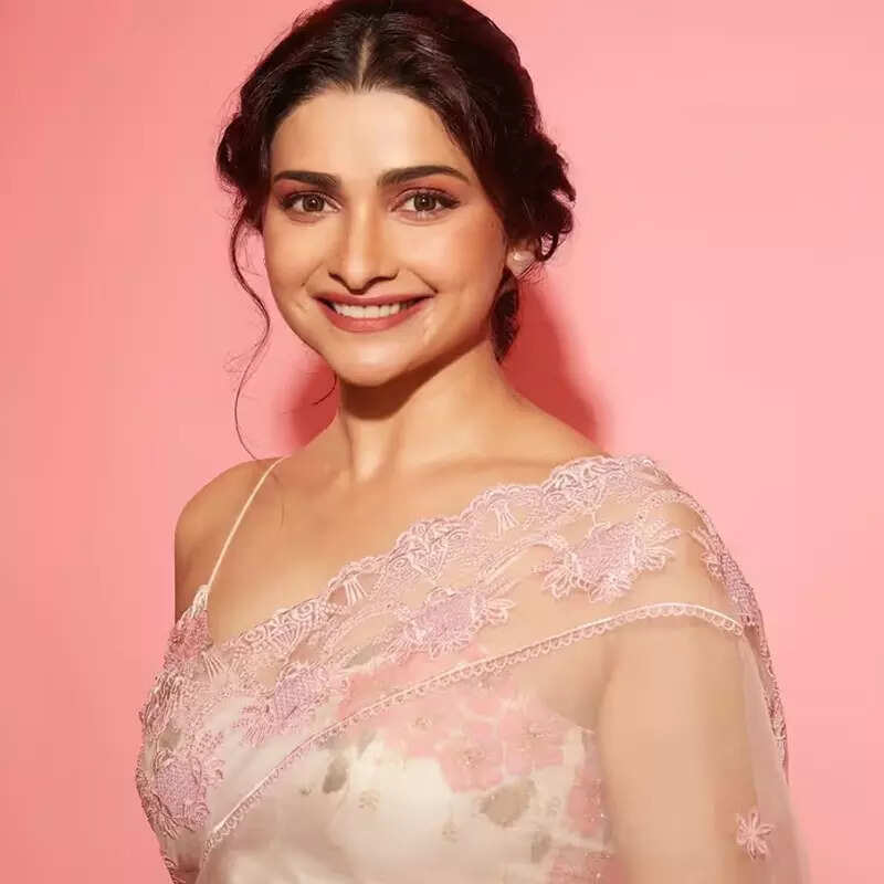 प्राची देसाई Prachi Desai