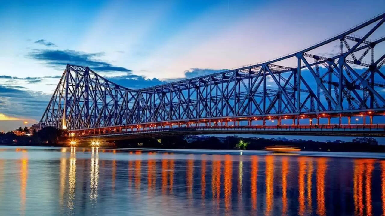 तीसरे नंबर पर कोलकाता