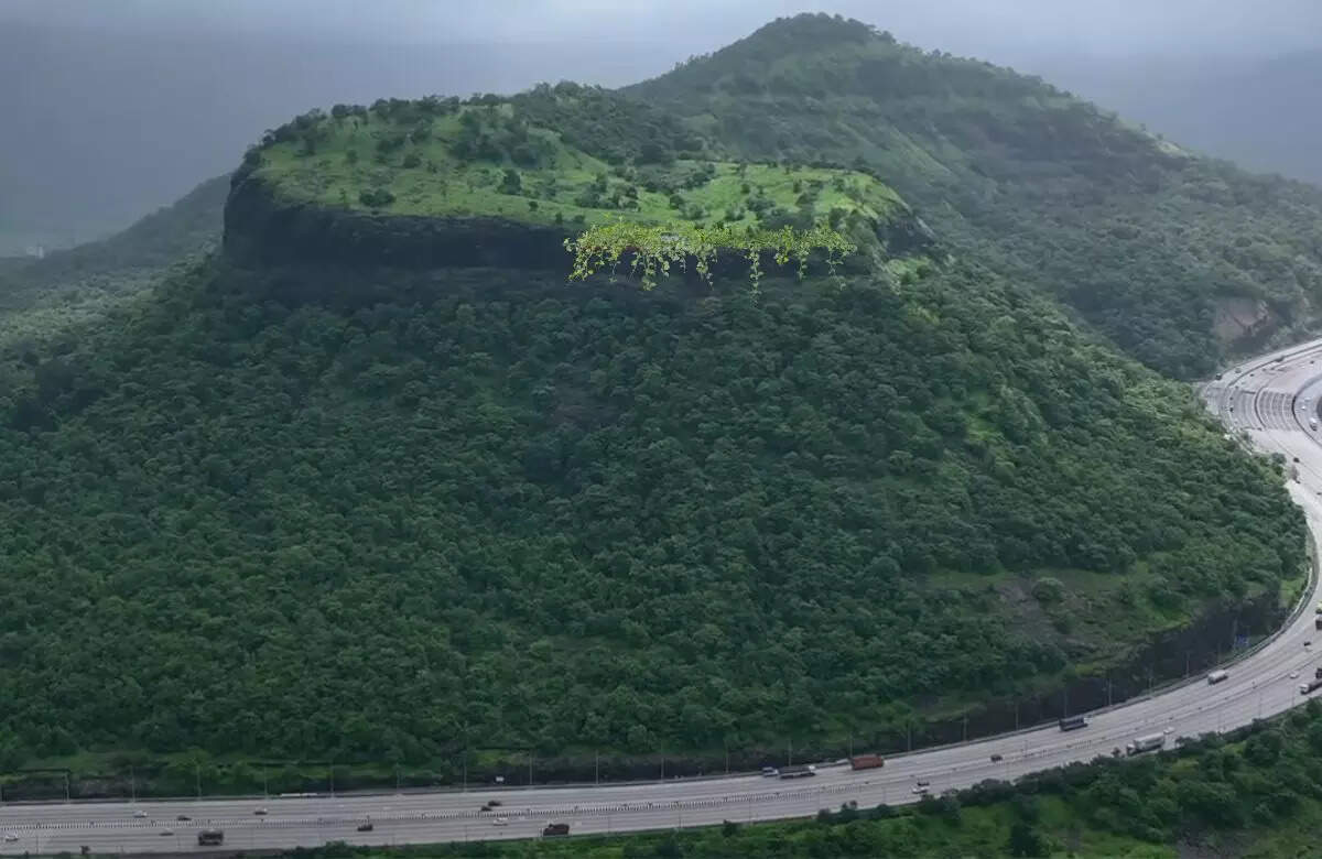 दो एक्सल वाले ट्रकों के लिए टोल