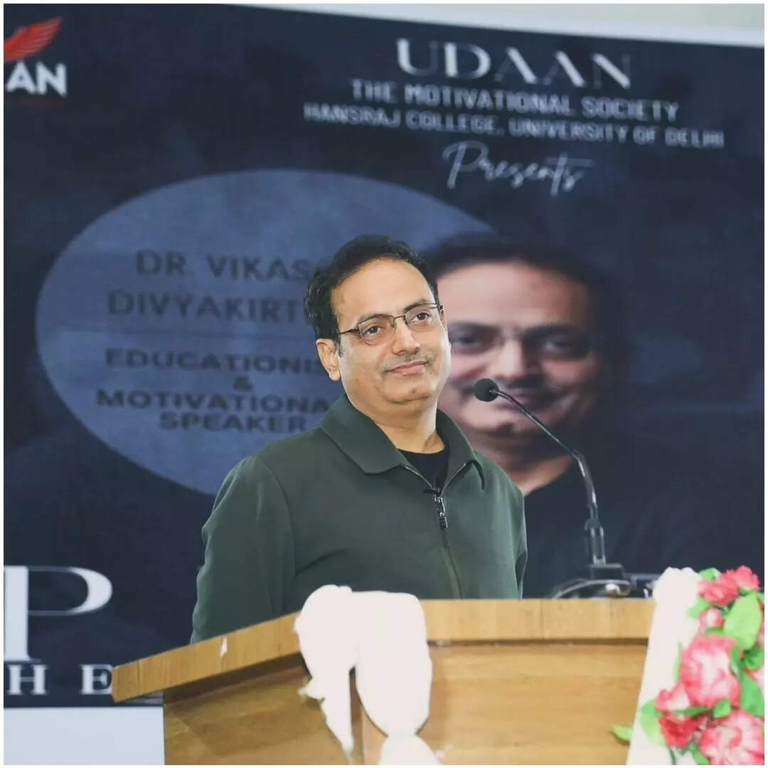 ​​दिल्ली विश्वविद्यालय से पढ़ाई​