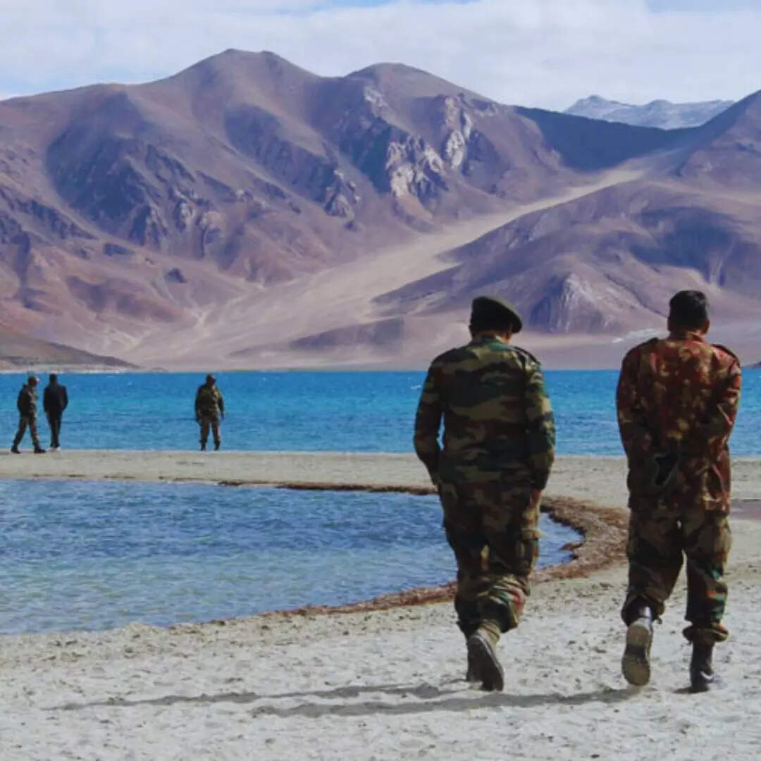 आर्मी कैंटोनमेंट्स लद्दाख और अन्य सीमा क्षेत्रों में