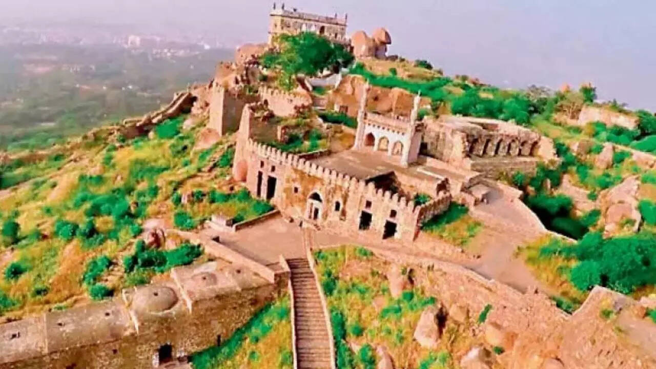 गोलकोंडा किला