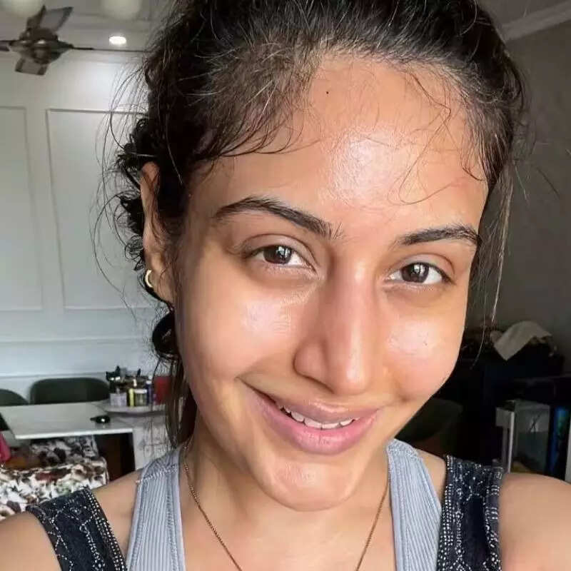 सुरभि चंदना Surbhi Chandna
