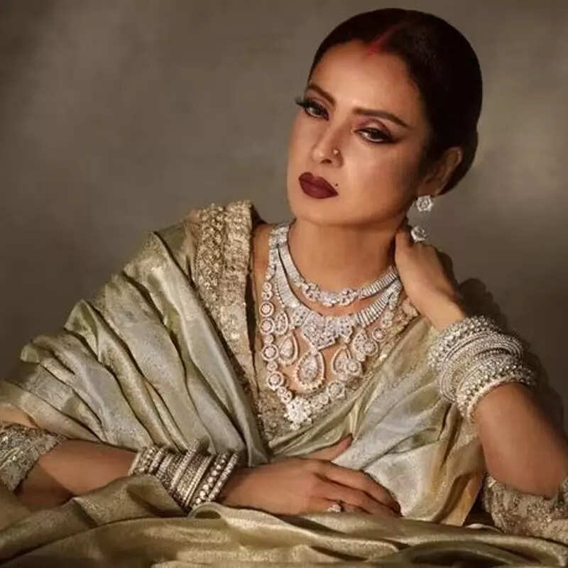 रेखा Rekha