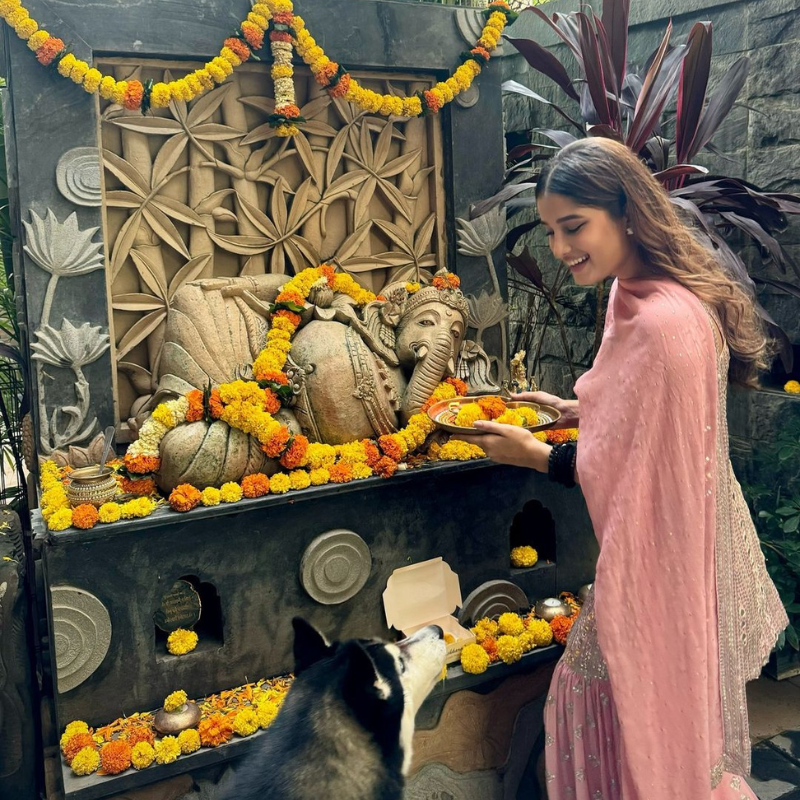 सूट पहने नजर आईं राशा