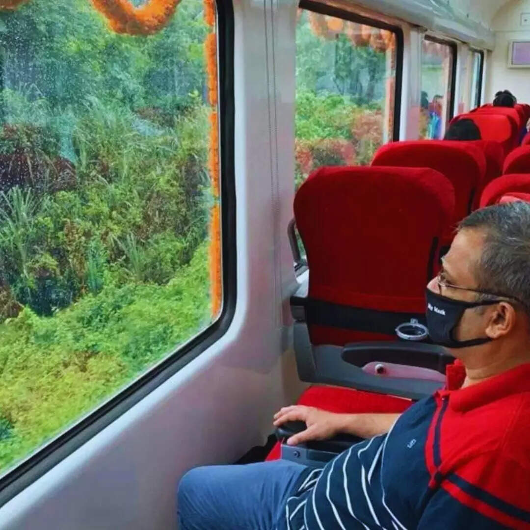 यशवंतपुर कारवार एक्सप्रेस
