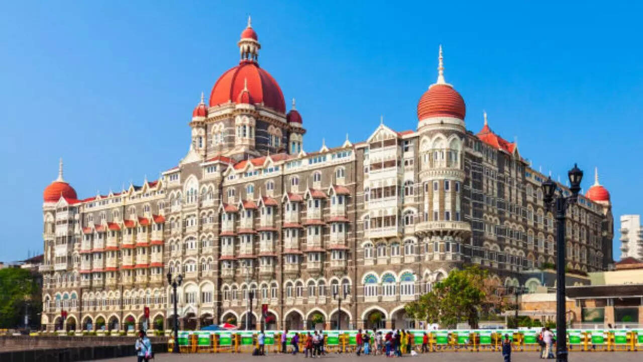 ​नए बिजनेस में एंट्री ​