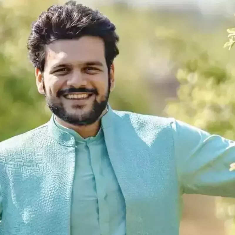 भव्या गांधी (Bhavya Gandhi)