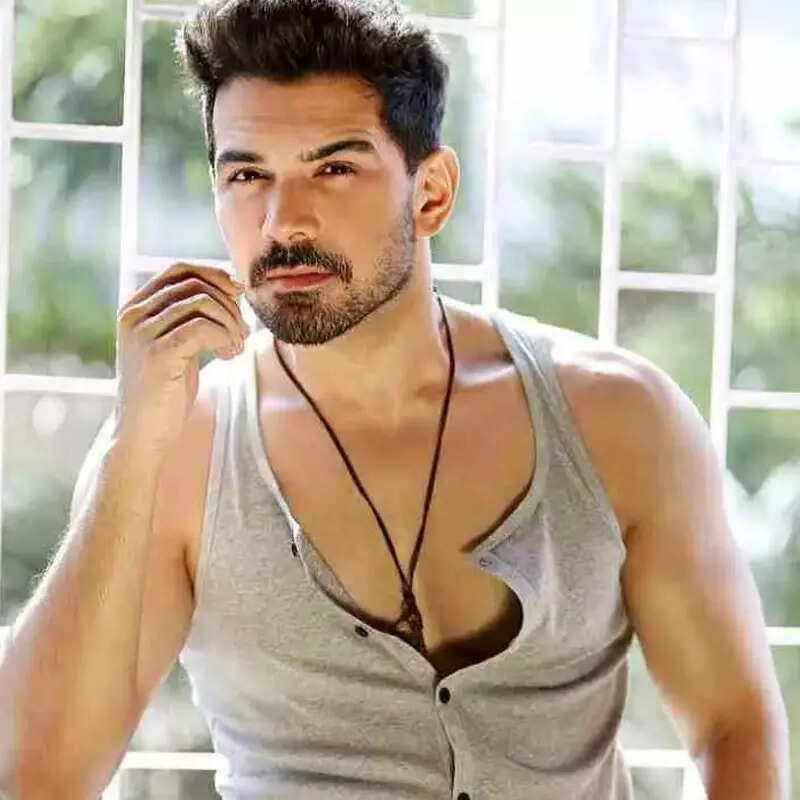 अभिनव शुक्ला (Abhinav Shukla)