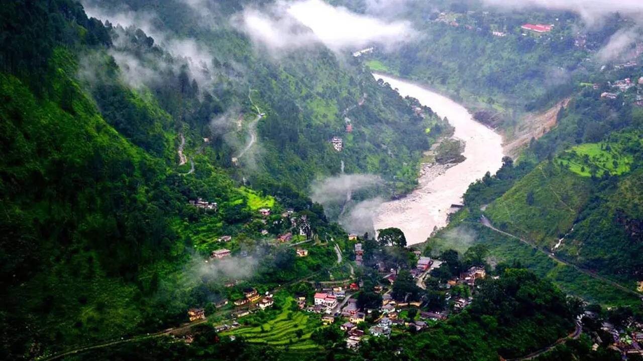 चमोली पांचवे नंबर पर