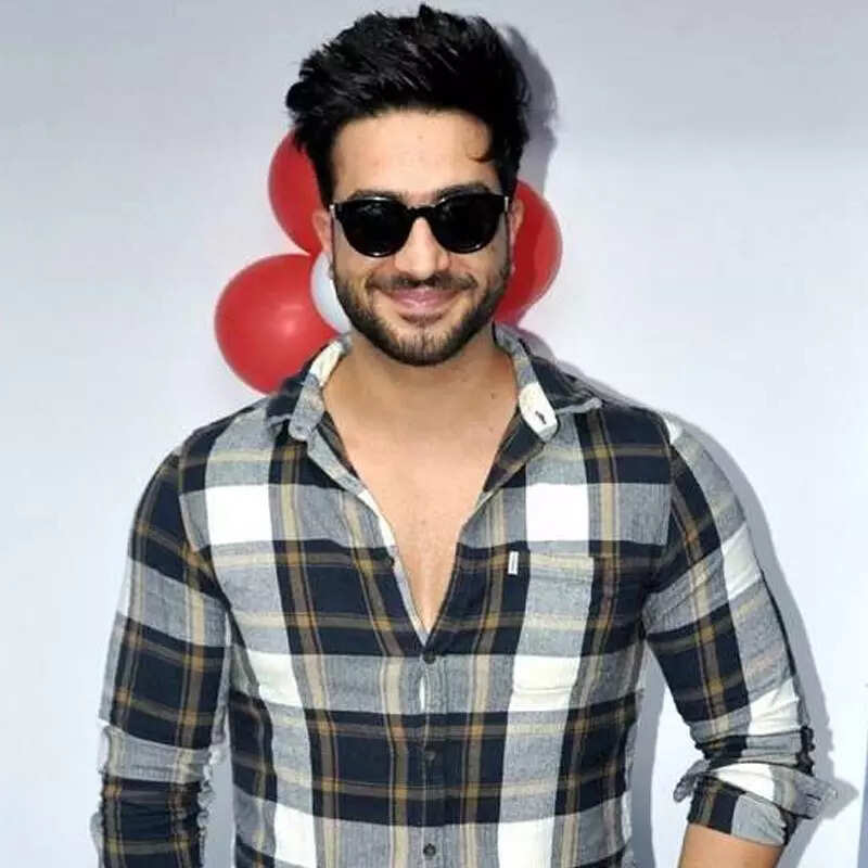 अली गोनी Aly Goni