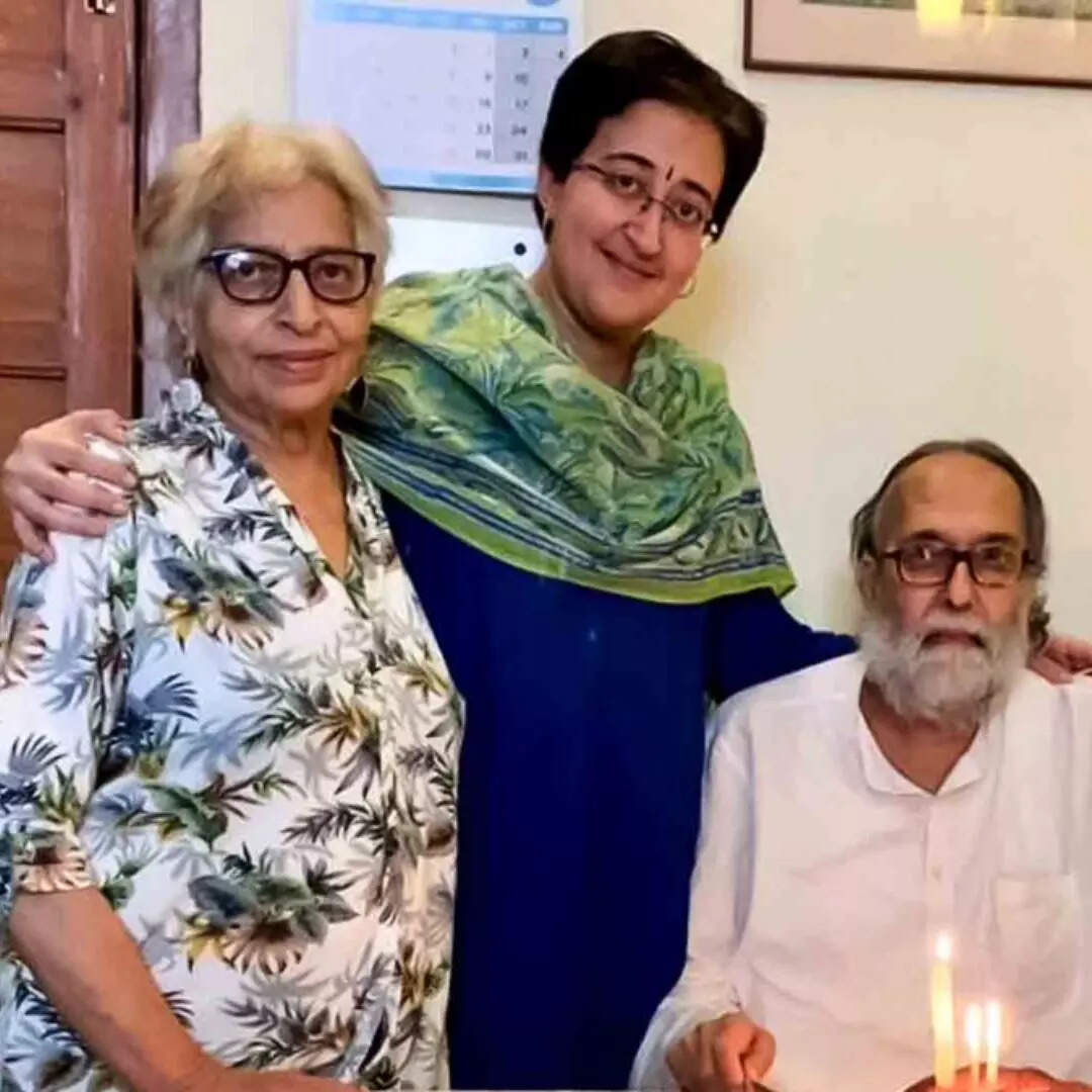 आतिशी सिंह की फैमिली
