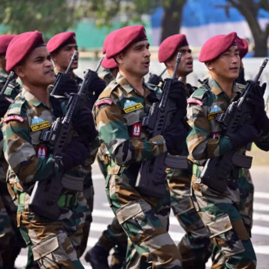 What Is The Baba Bageshwar Dhirendra Shastri Security Salary Know Y ...