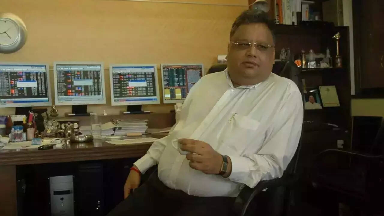 अक्सर वायरल होता है झुनझुनवाला पुराना वीडियो