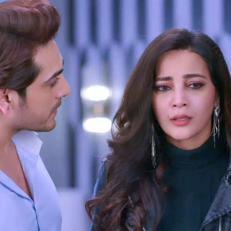 अर्श से पैचअप करेगी आशका