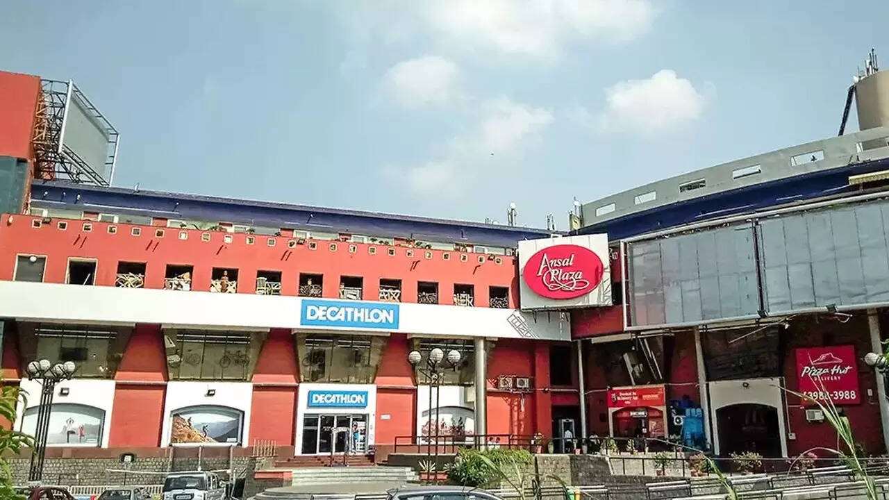 दिल्ली का पहला मॉल