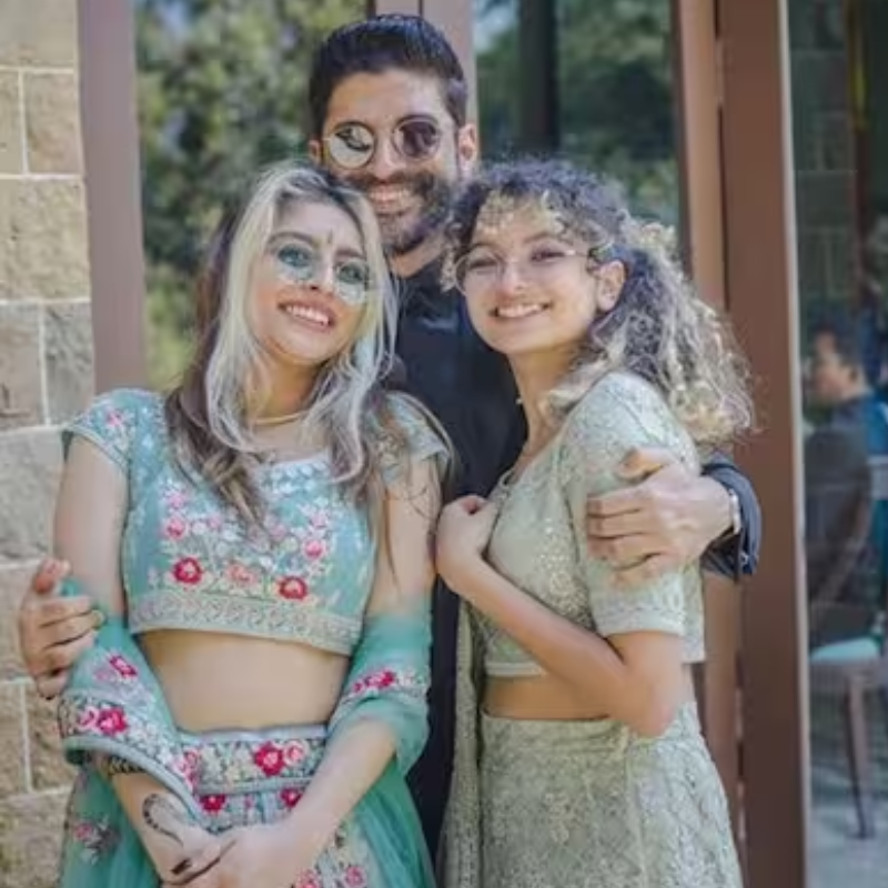 शाक्य और अकीरा