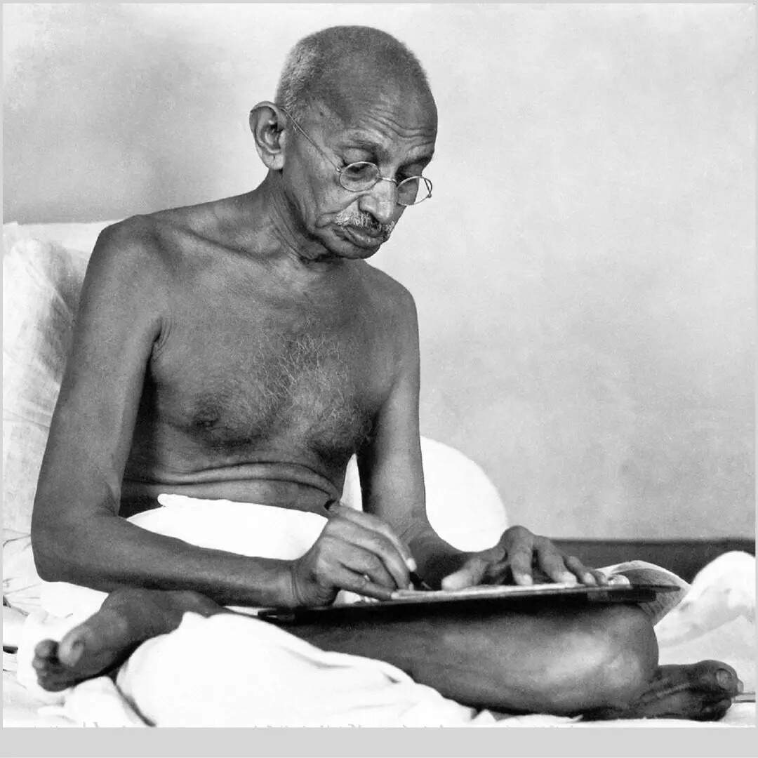 मित्र ने दी थी किताब