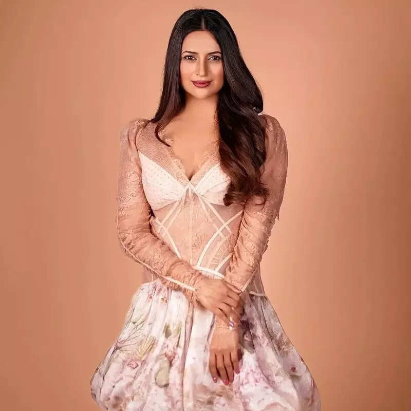 दिव्यांका त्रिपाठी Divyanka Tripathi