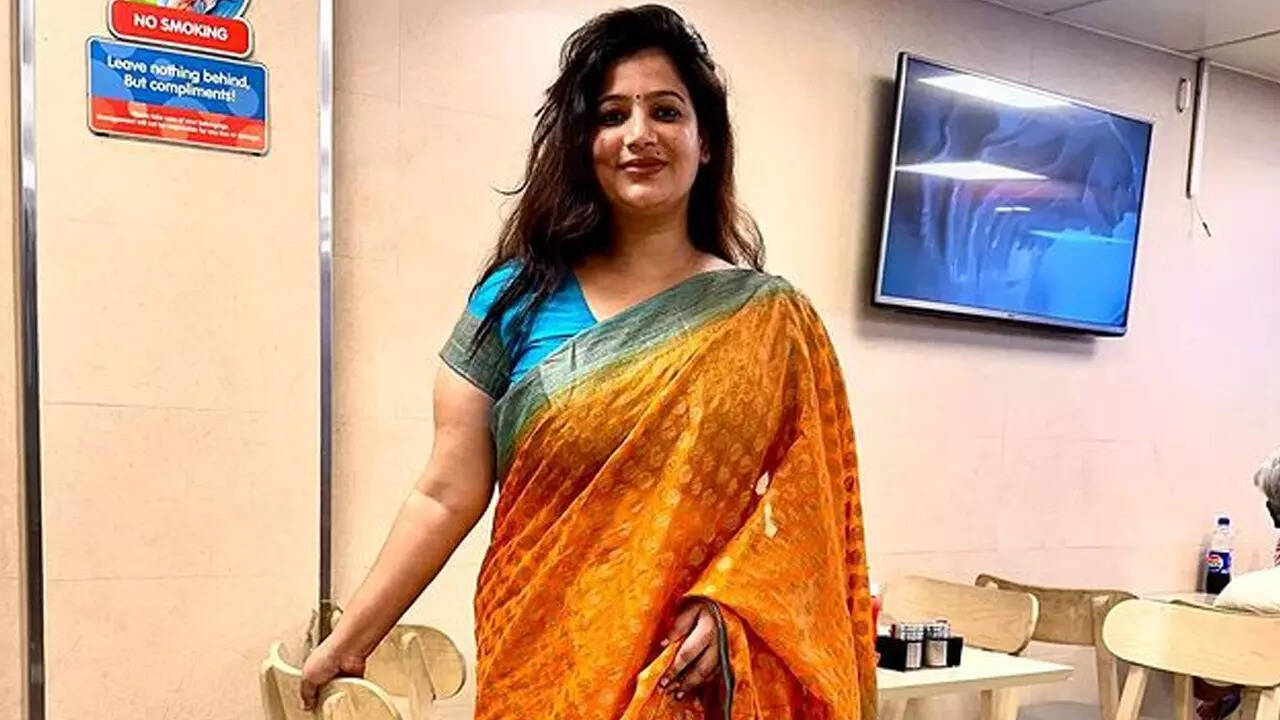 ​सोशल मीडिया पर बहस​