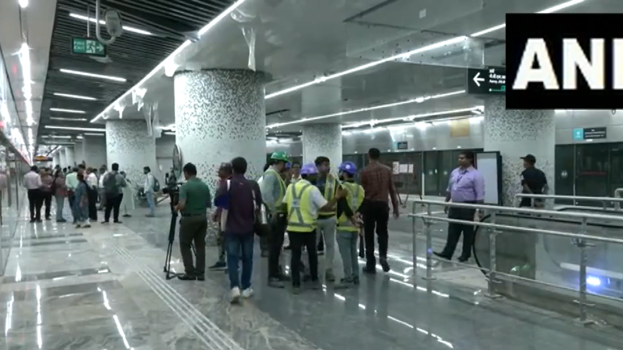 दोनों फेज शुरू होने पर करीब 1.7 मिलियन यात्री होंगे
