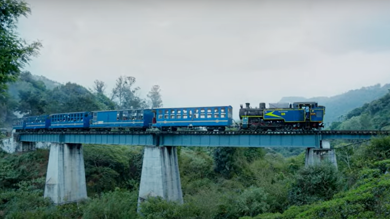 खूबसूरत पहाड़ी शहरों का नजारा